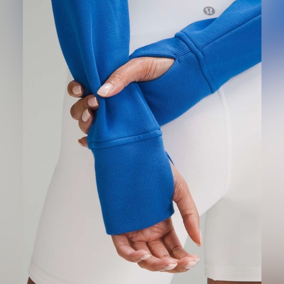 lululemon athletica Scuba Full-Zip Cropped Hoodie - Picture 3 of 5